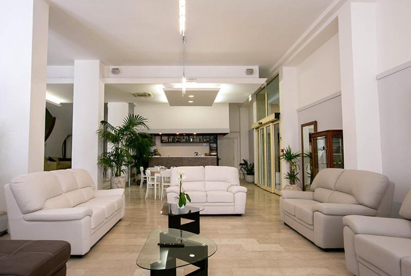 Hotel La Perla ริมินี ภายนอก รูปภาพ