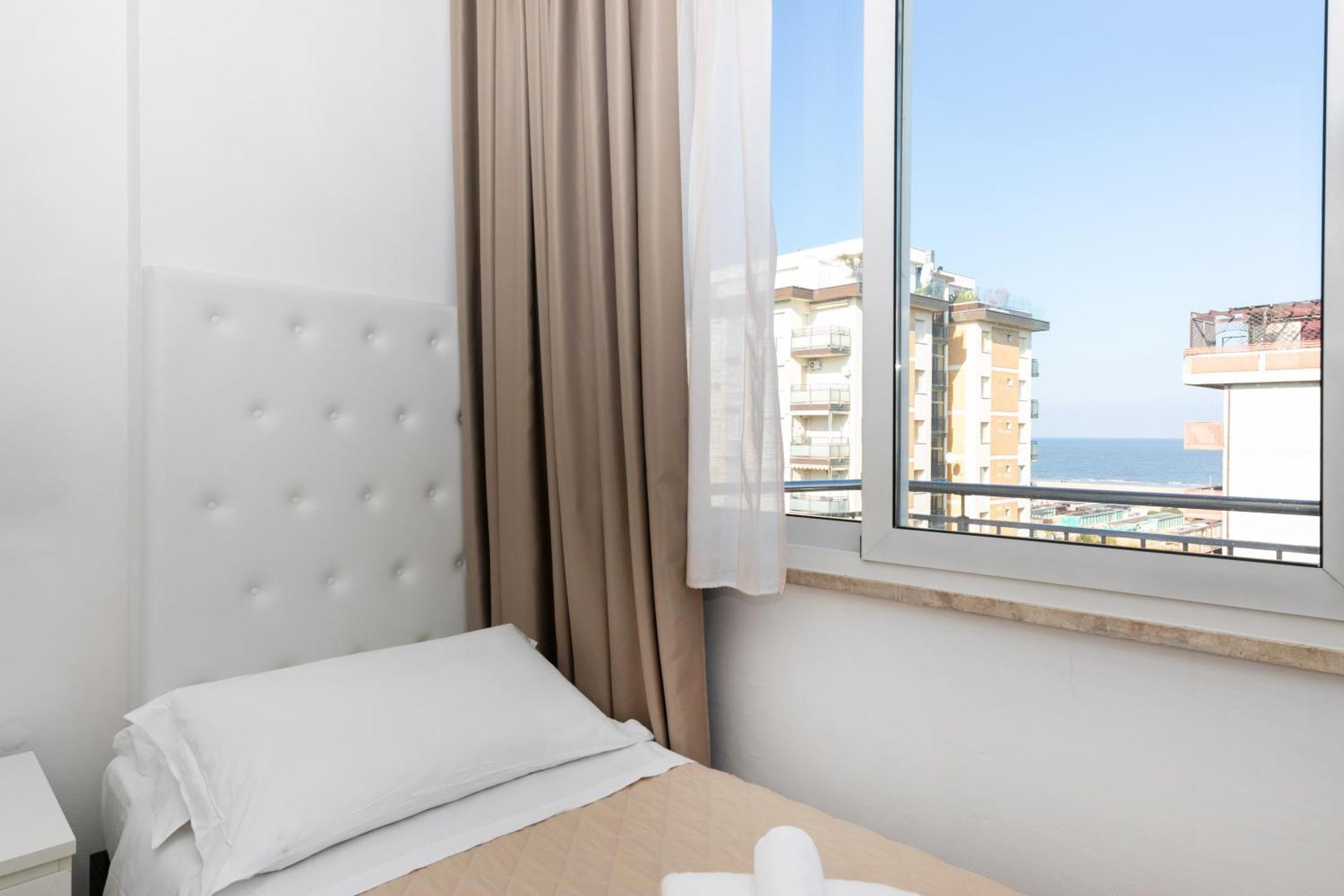 Hotel La Perla ริมินี ภายนอก รูปภาพ