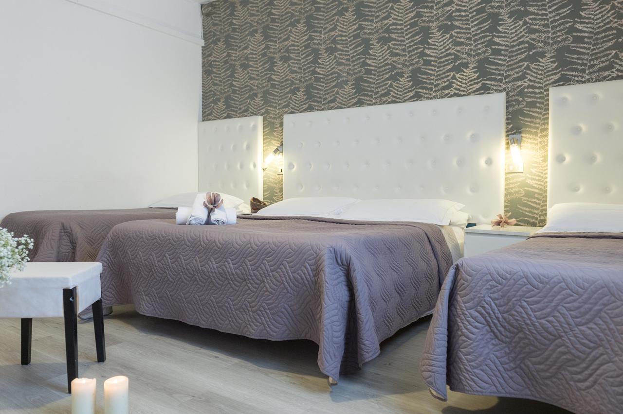 Hotel La Perla ริมินี ภายนอก รูปภาพ